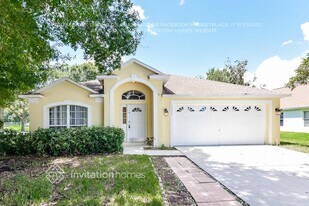 19002 Weatherstone Dr, Unit Unit C in Tampa, FL - Building Photo