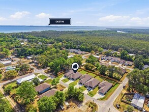 108 Owen St in Niceville, FL - Building Photo - Building Photo