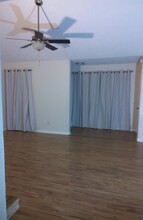 19538 Hollowlog Dr in Katy, TX - Building Photo - Building Photo