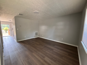 110 Townhouse Dr in Whiteville, NC - Building Photo - Building Photo