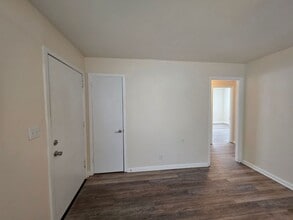 2523 Lofurno Rd in Chesapeake, VA - Building Photo - Building Photo