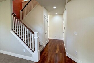 21012 33rd Pl W in Lynnwood, WA - Building Photo - Building Photo