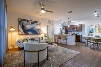 Sancerre at Sand Lake in Orlando, FL - Building Photo - Building Photo