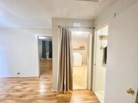 640 1/2 Columbia St photo'