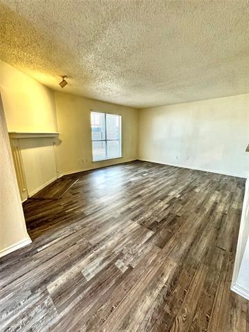 3524 Buckingham Rd-Unit -Unit 112 in Garland, TX - Building Photo