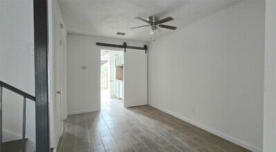 7151 Chasewood Dr in Missouri City, TX - Building Photo - Building Photo