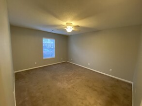 2804 Mulberry Ln in Greenville, NC - Building Photo - Building Photo