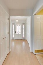 2616 N Dryden Pl in Arlington Heights, IL - Building Photo - Building Photo