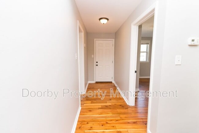 1908 Cleveland Ave in Chattanooga, TN - Building Photo - Building Photo