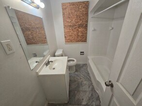 10860 Duprey St in Detroit, MI - Building Photo - Building Photo