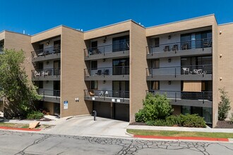 2235 Sidewinder Dr in Park City, UT - Building Photo - Building Photo