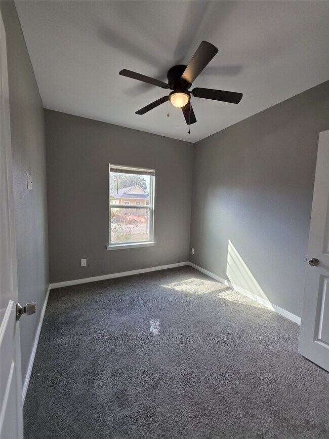 property at 825 Omeara