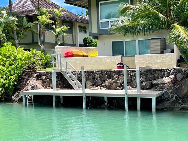 property at 211 Kawaihae St