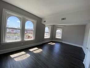 306 W Franklin in Baltimore, MD - Building Photo - Building Photo