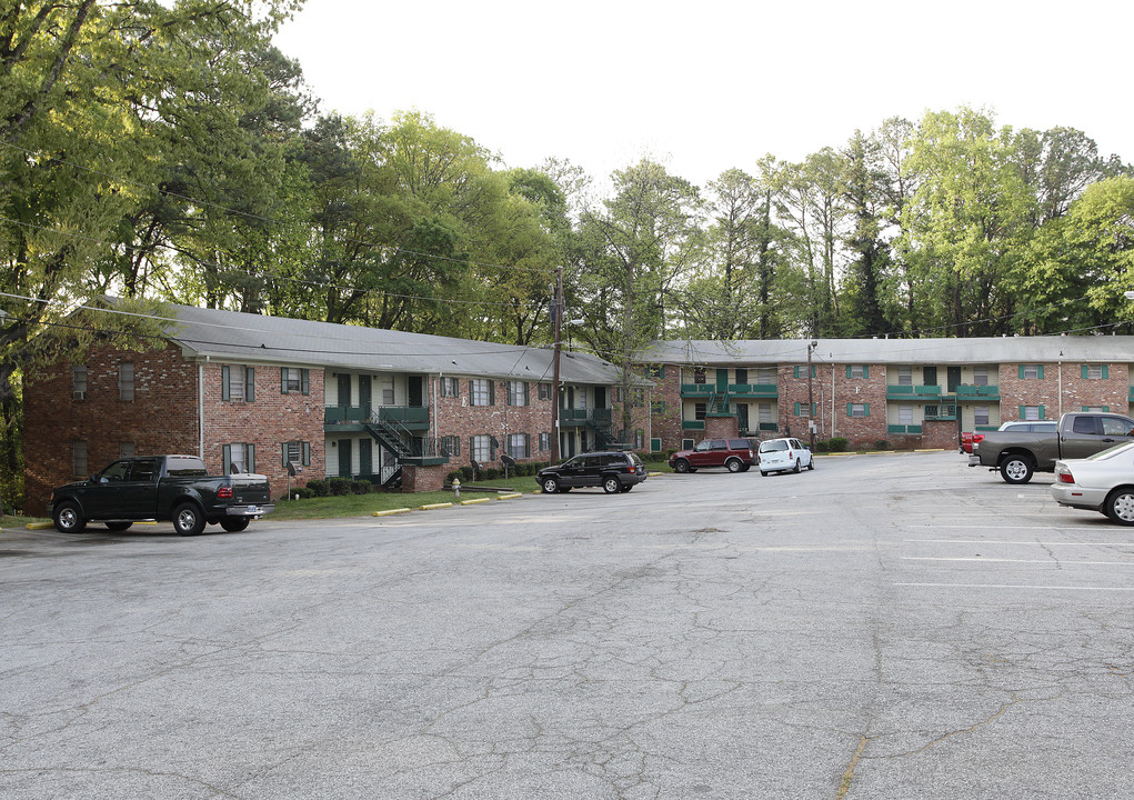 Franklin Village Apartments in Atlanta, GA - Building Photo