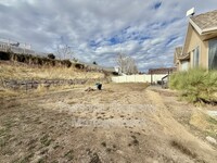 6904 Adventure Way in West Jordan, UT - Foto de edificio - Building Photo