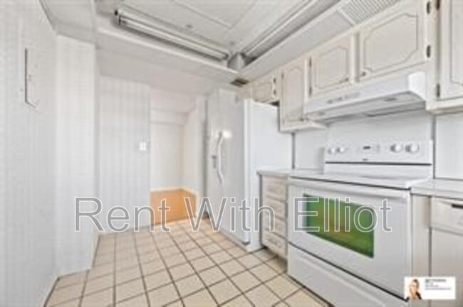 property at 137 Golden Isles Dr
