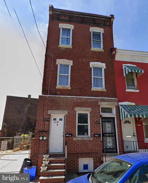 property at 1504 W Cumberland St