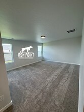 11040 Newton St in Caldwell, ID - Building Photo - Building Photo