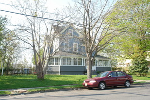 110 Franklin Ave Apartments