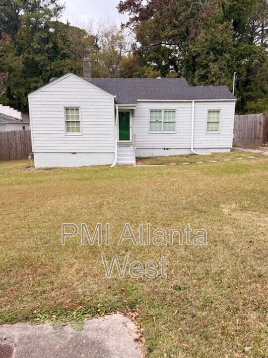 2990 Jonquil Dr in Smyrna, GA - Building Photo