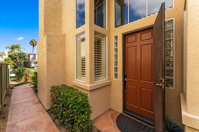 1542 Sapphire Ln in Vista, CA - Building Photo - Building Photo