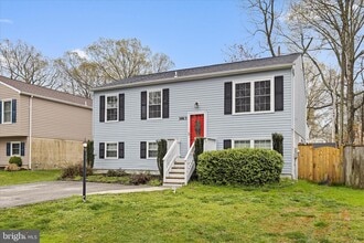 3813 8th St in North Beach, MD - Building Photo - Building Photo