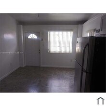 17 NE 2nd Rd in Homestead, FL - Building Photo - Building Photo