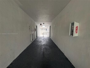 8045 NE 1st Ave in Miami, FL - Building Photo - Building Photo