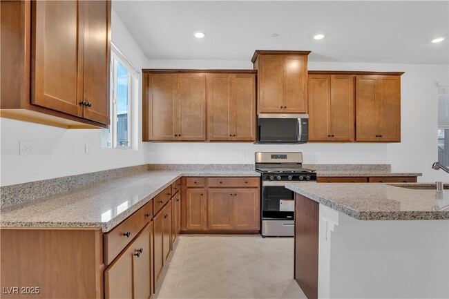 1421 Whistling Kite St in Las Vegas, NV - Foto de edificio - Building Photo