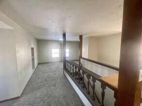 2512 Jones St in Sioux City, IA - Building Photo - Building Photo