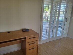 3901 Stonebridge Ln, Unit casita in Rancho Santa Fe, CA - Foto de edificio - Building Photo