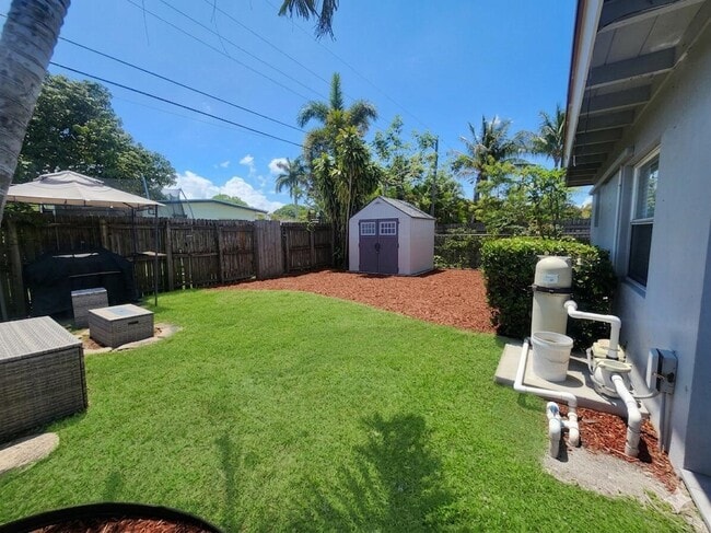 3440 SW 20th St in Fort Lauderdale, FL - Building Photo - Building Photo