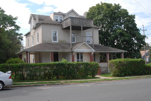 68 Cottage Pl in Long Branch, NJ - Building Photo