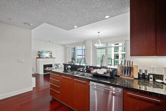 3141 Michelson Dr, Unit 1506 in Irvine, CA - Building Photo - Building Photo