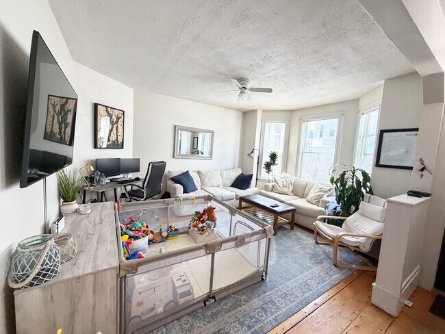 168 L St, Unit 3