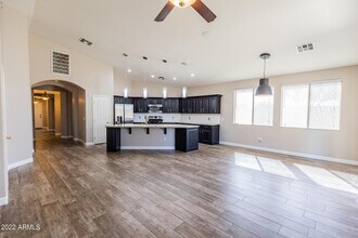 7262 W Kaler Ave in Glendale, AZ - Building Photo - Building Photo