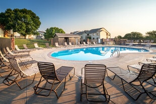 Old Cheney Place by Broadmoor in Lincoln, NE - Building Photo