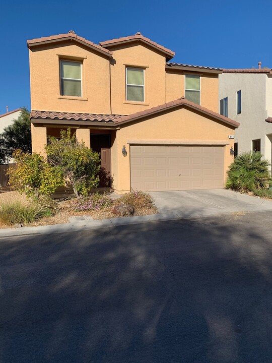 898 Shining Rose Pl in Henderson, NV - Building Photo