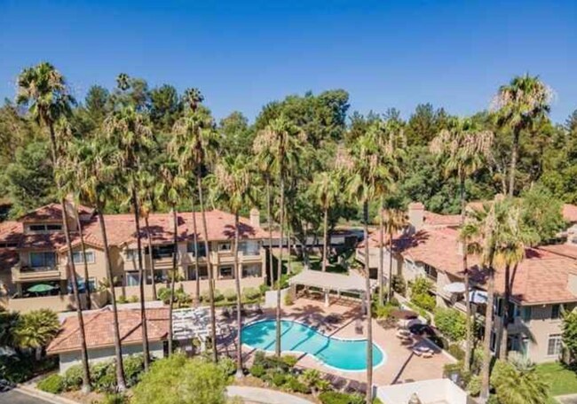 23924 Arroyo Park Dr, Unit 125 in Santa Clarita, CA - Foto de edificio - Building Photo