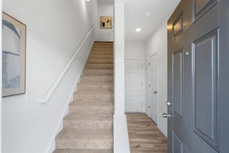 67 Professional Pl in Calhoun, GA - Building Photo - Building Photo