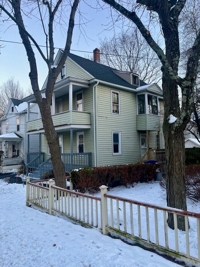 35 James St in Torrington, CT - Building Photo - Building Photo
