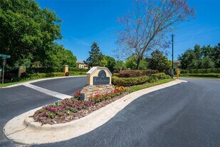 3326 Spy Tower Ct in Valrico, FL - Building Photo