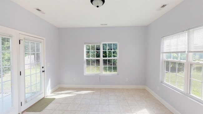 2771 Timber Cove Ln in Winston-Salem, NC - Building Photo - Building Photo