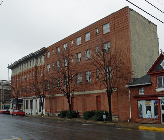 Edison Hotel in Sunbury, PA - Building Photo - Building Photo