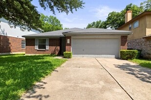 9628 Dalewood Dr in Austin, TX - Building Photo