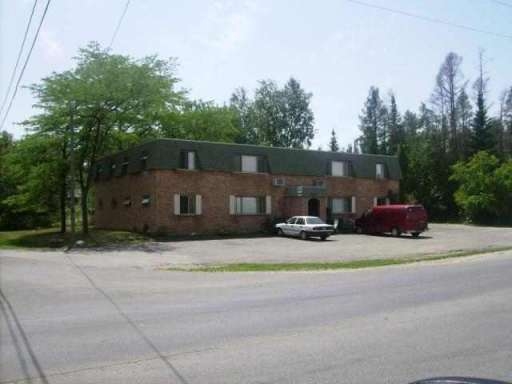 2500 Holiday Rd in Traverse City, MI - Building Photo