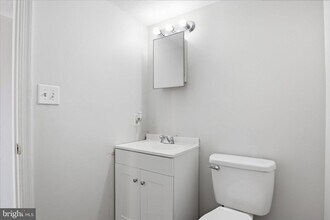 663 Johahn Dr in Westminster, MD - Building Photo - Building Photo