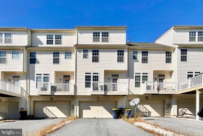 504 Ann Moore St in Dover, DE - Building Photo - Building Photo