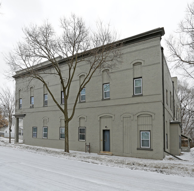 434 Lafond Ave in St. Paul, MN - Foto de edificio - Building Photo